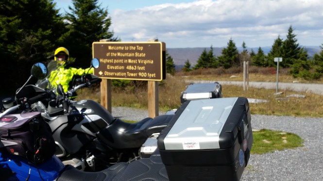 Spruce Knob parking area
